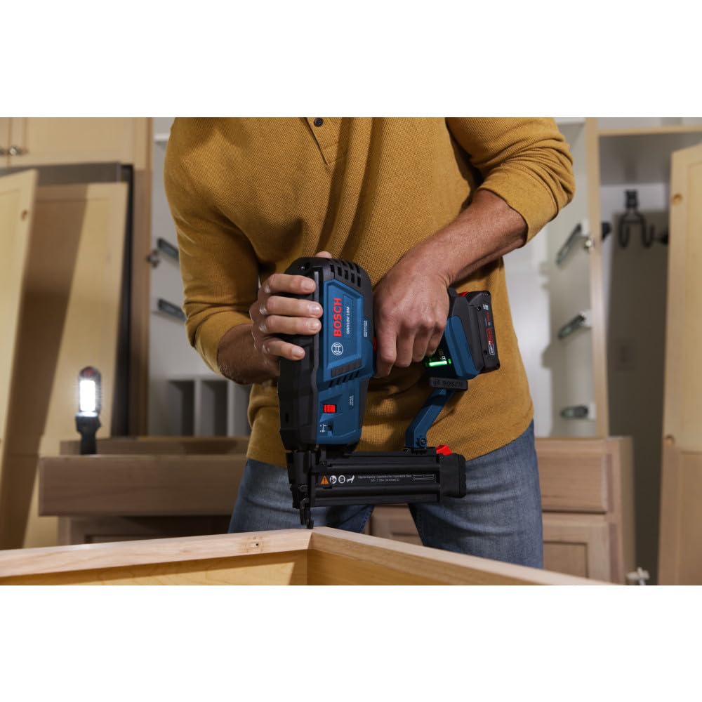 18V Brushless 18-Gauge Brad Nailer Kit with Battery and Charger G64257